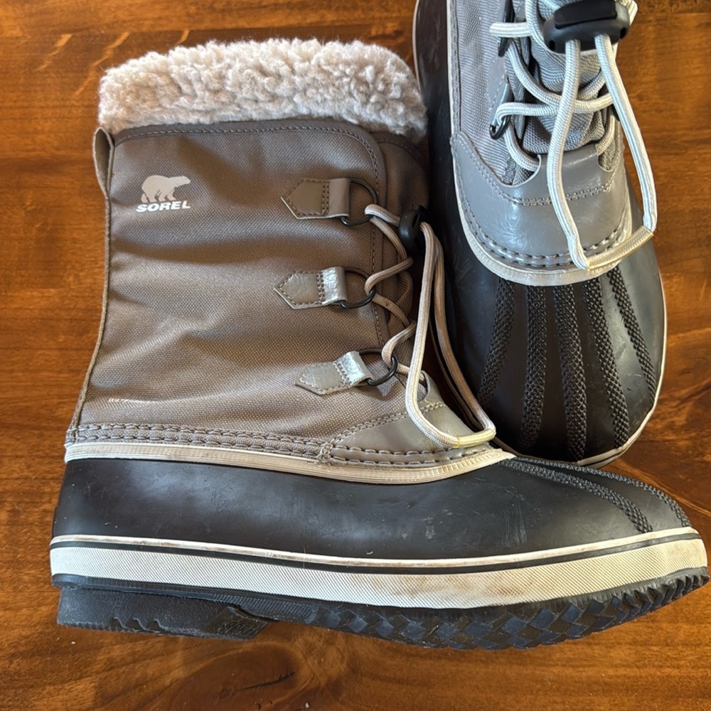 Sorel snow boot